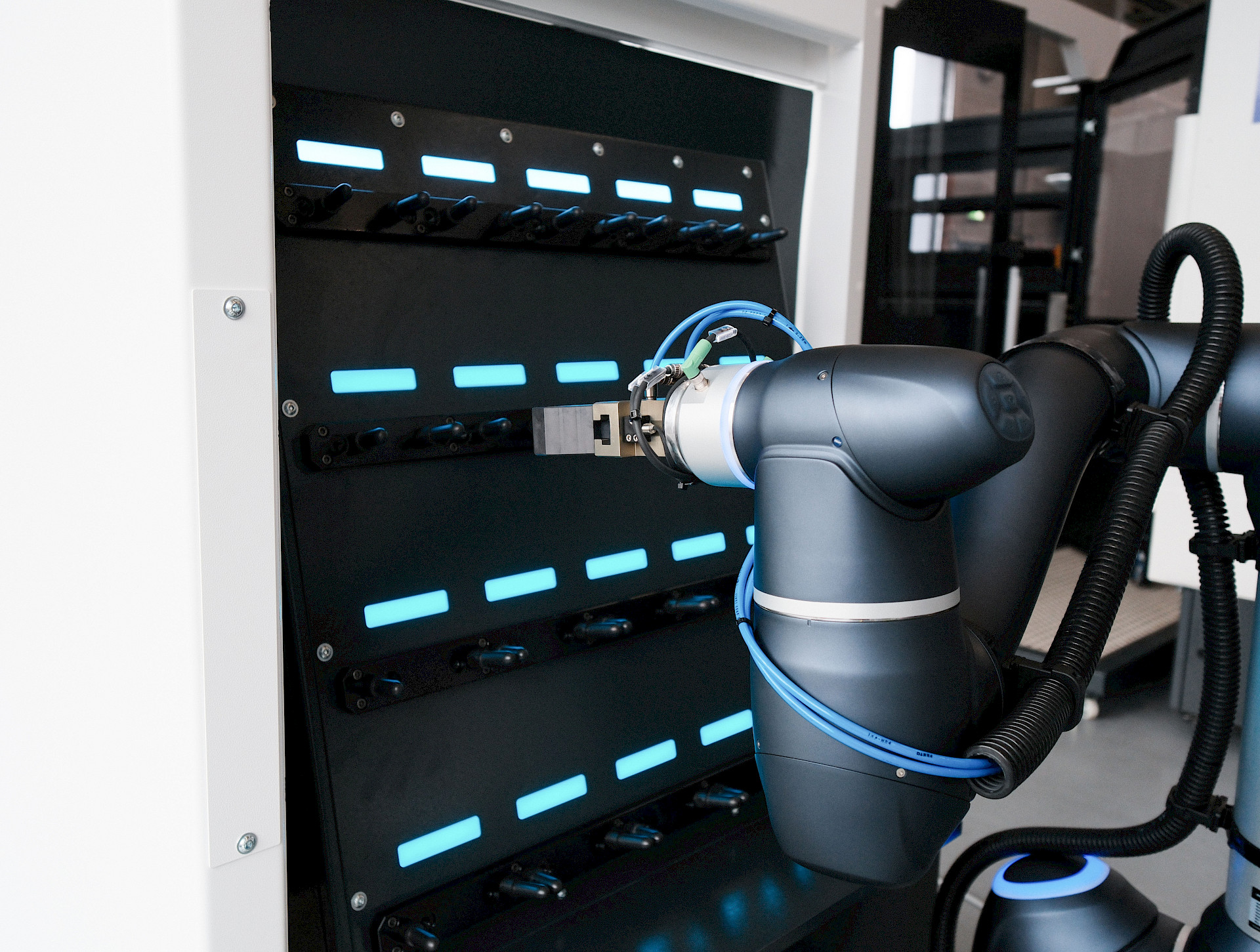 Cobot